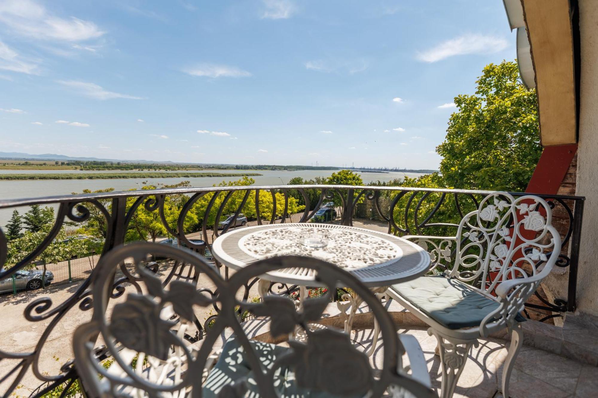 Vila Belvedere Galaţi Exteriér fotografie